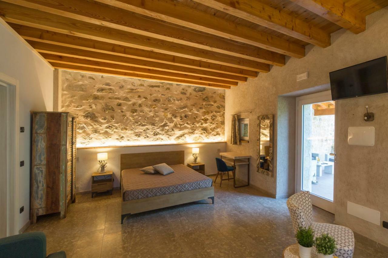Agriturismo Casarai Zone エクステリア 写真