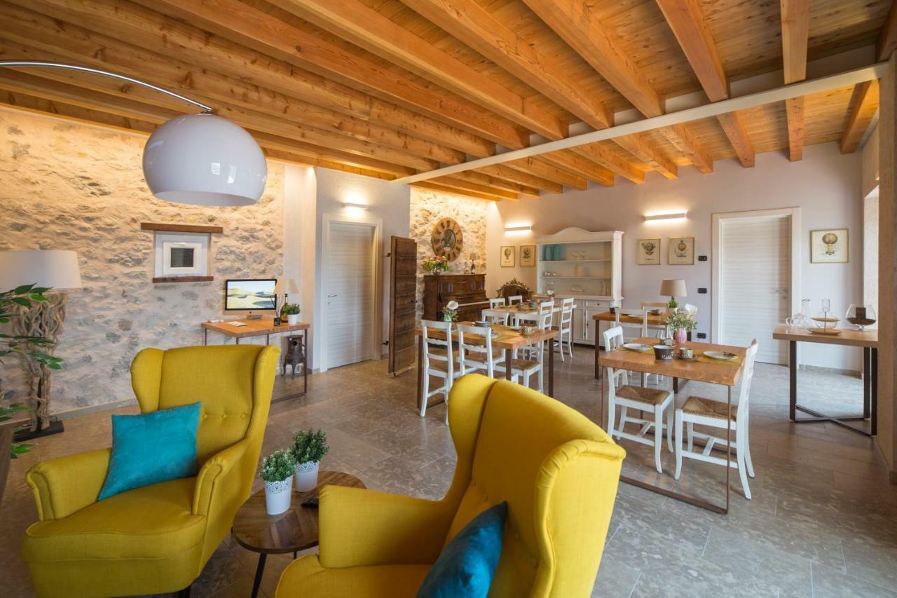 Agriturismo Casarai Zone エクステリア 写真